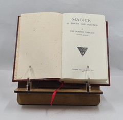 Magick In theory and practice 1929 [LEATHER BOUND]