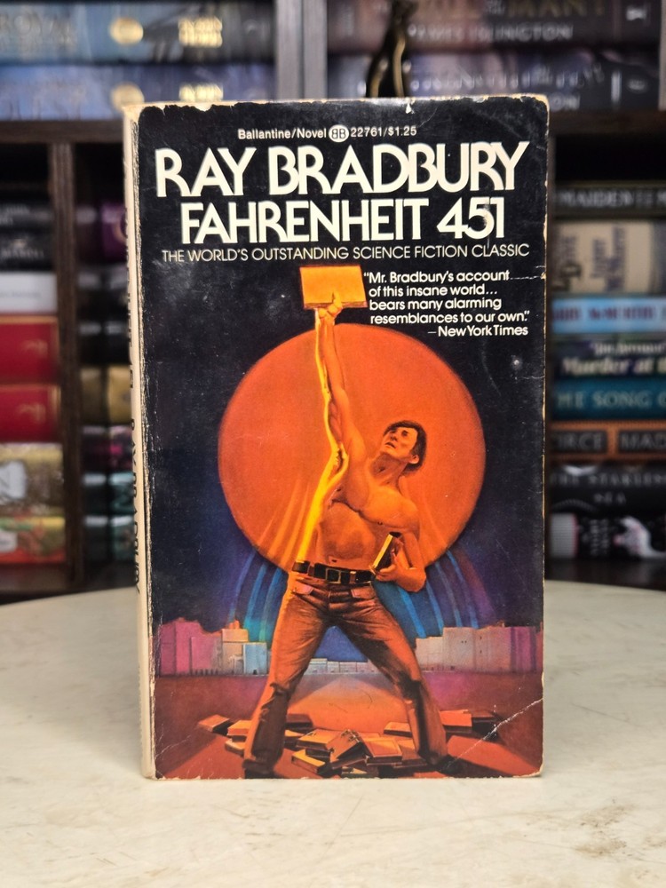 Fahrenheit 451 Ray Bradbury Vintage Paperback Ballantine 1974
