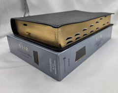 NASB Large Print Calfskin Black Red Letter 1995 Text Thumb Indexed